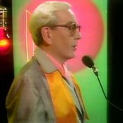 Robert Ashley - List pictures