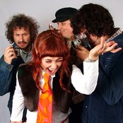 Dressy Bessy - List pictures