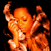 Monifah - List pictures