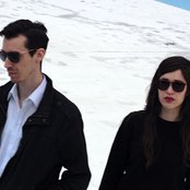 Essaie Pas - List pictures