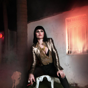 Abbe May - List pictures