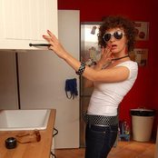 Lilu - List pictures