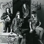 Guardian - List pictures