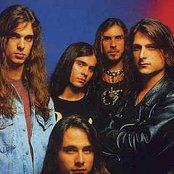 Angra - List pictures