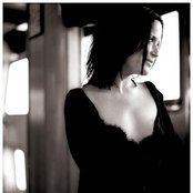 Andrea Corr - List pictures