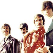 Moody Blues - List pictures