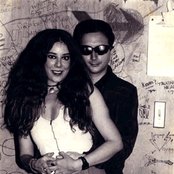 Gary Wilson - List pictures