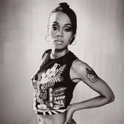 Lisa Left Eye Lopes - List pictures