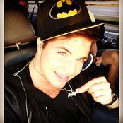 Robin Stjernberg - List pictures