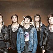 Capture The Crown - List pictures