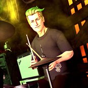 Tre Cool - List pictures