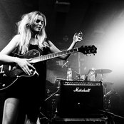 Kyla La Grange - List pictures