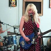 Skating Polly - List pictures