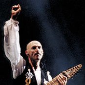 Tony Levin - List pictures