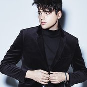 Oscar Zia - List pictures