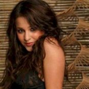 Alisan Porter - List pictures
