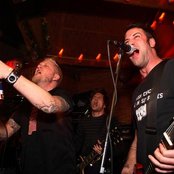 Born To Lose - List pictures