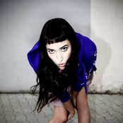 Nina Zilli - List pictures