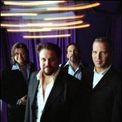 The Mavericks - List pictures