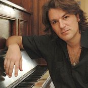 Dorantes - List pictures