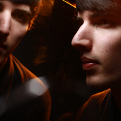 Netsky - List pictures