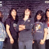 Vio-lence - List pictures
