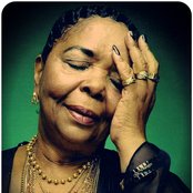 Cesaria Evora - List pictures
