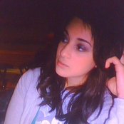 Camelia Jordana - List pictures