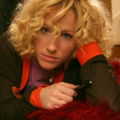 Aslyn - List pictures