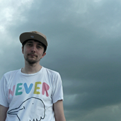 Lawrence - List pictures