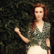 Tori Amos - List pictures