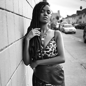 Kelela - List pictures