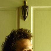 Revis - List pictures