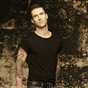 Adam Levine - List pictures