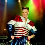Vanilla Ice - List pictures