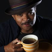 Guy Davis - List pictures