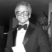 Alan Jay Lerner - List pictures