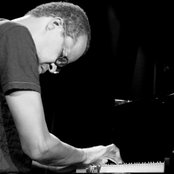 Matthew Shipp - List pictures