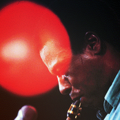 Wayne Shorter - List pictures