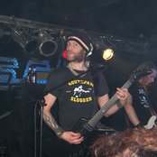 Mustasch - List pictures