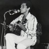 Paulinho Da Viola - List pictures