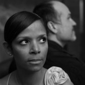 Laika Fatien - List pictures