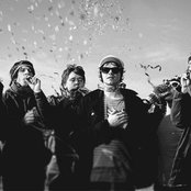 Team Me - List pictures