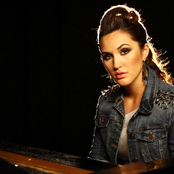 Alyssa Reid - List pictures