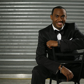 Jonathan Nelson - List pictures