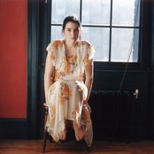 Leona Naess - List pictures