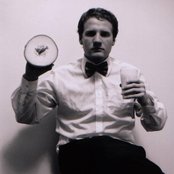 Michael Nau - List pictures