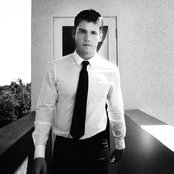 Jon Mclaughlin - List pictures