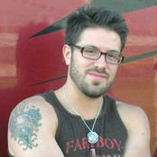 Danny Gokey - List pictures