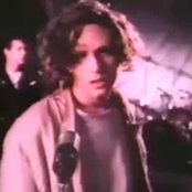 Robbie Nevil - List pictures